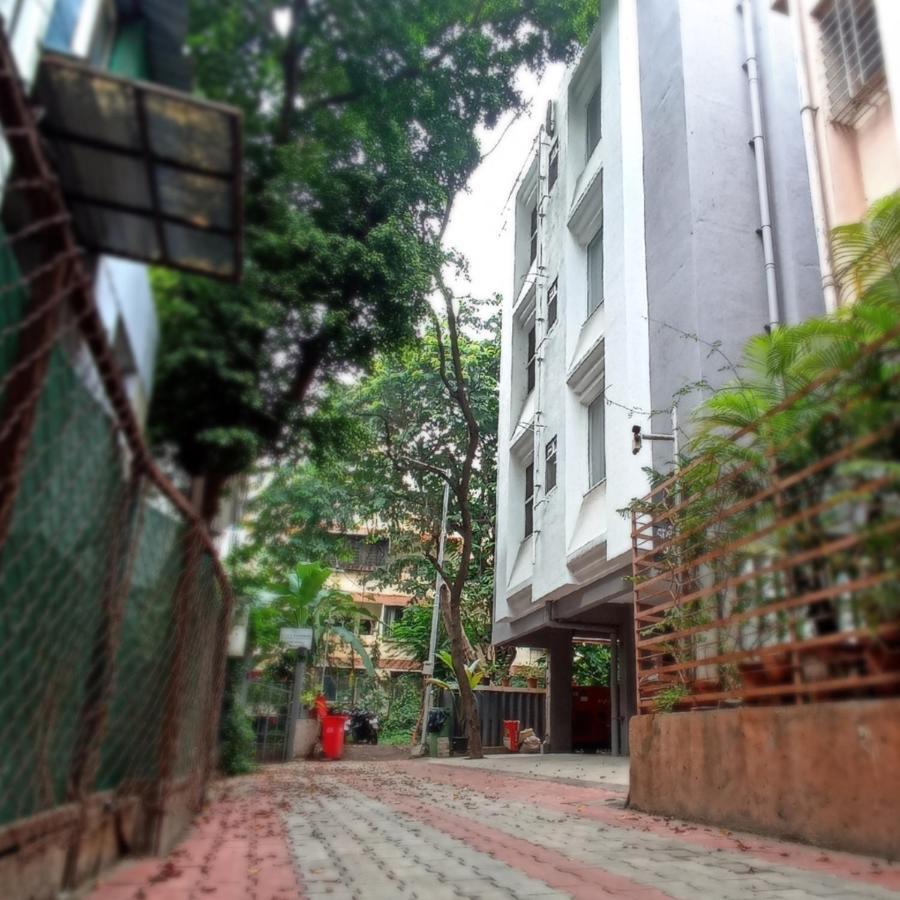 Sharman Suites Poona Buitenkant foto